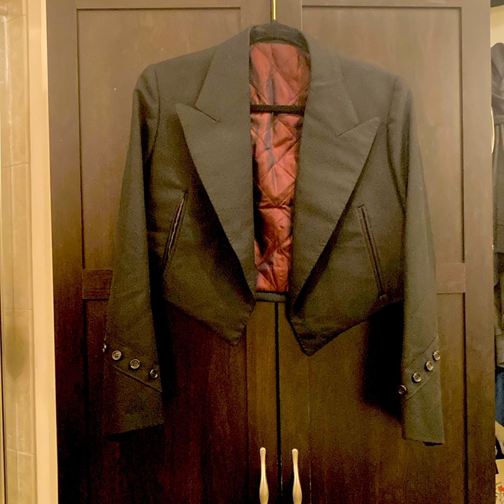 Pons Quintana Black Jacket with Burgundy Lining
